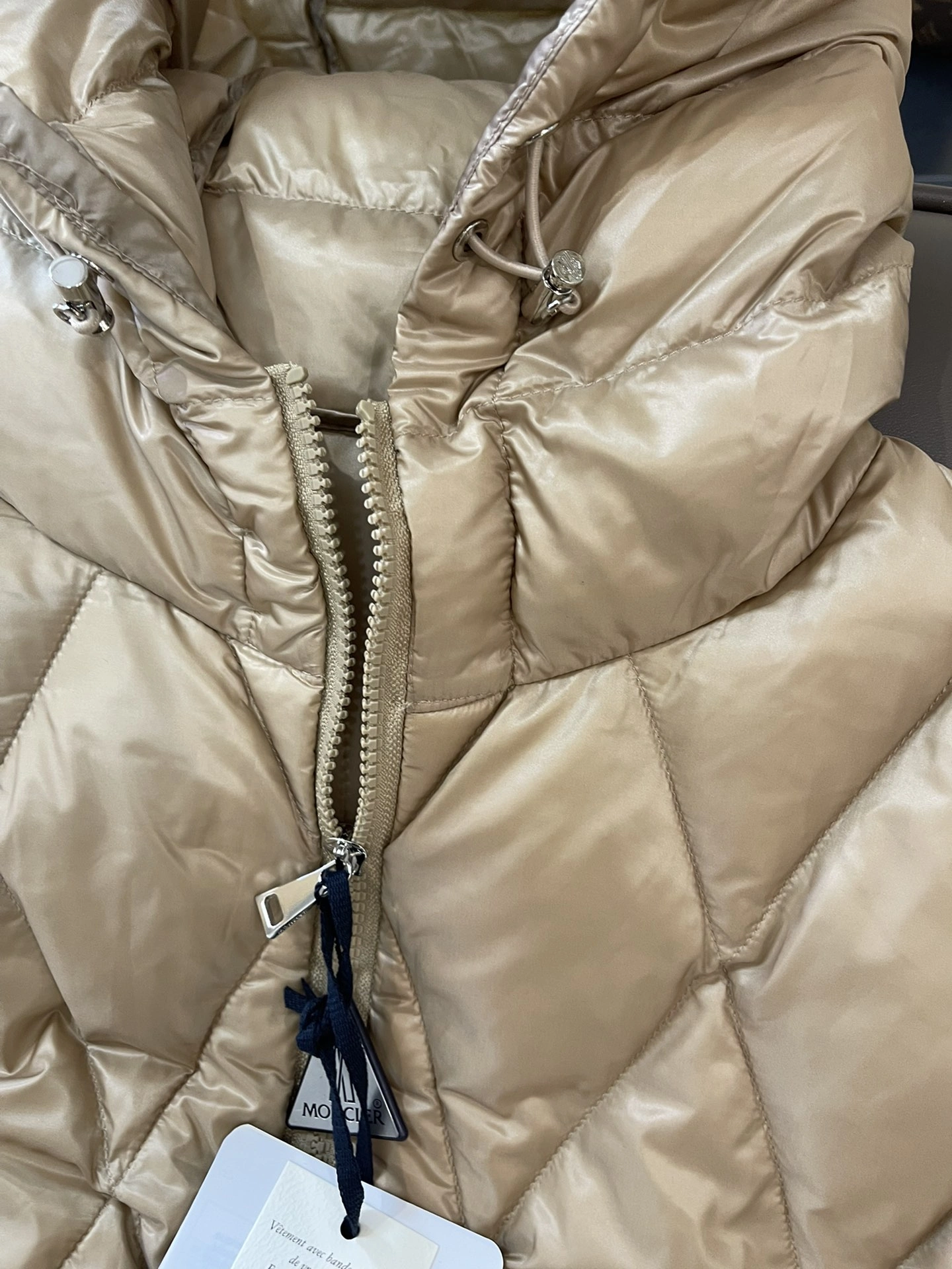 Moncler Down Jackets AllSeason 146477