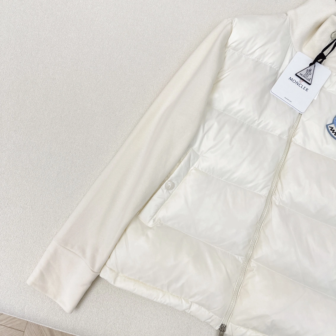 Moncler Down Jackets Attractive 146478