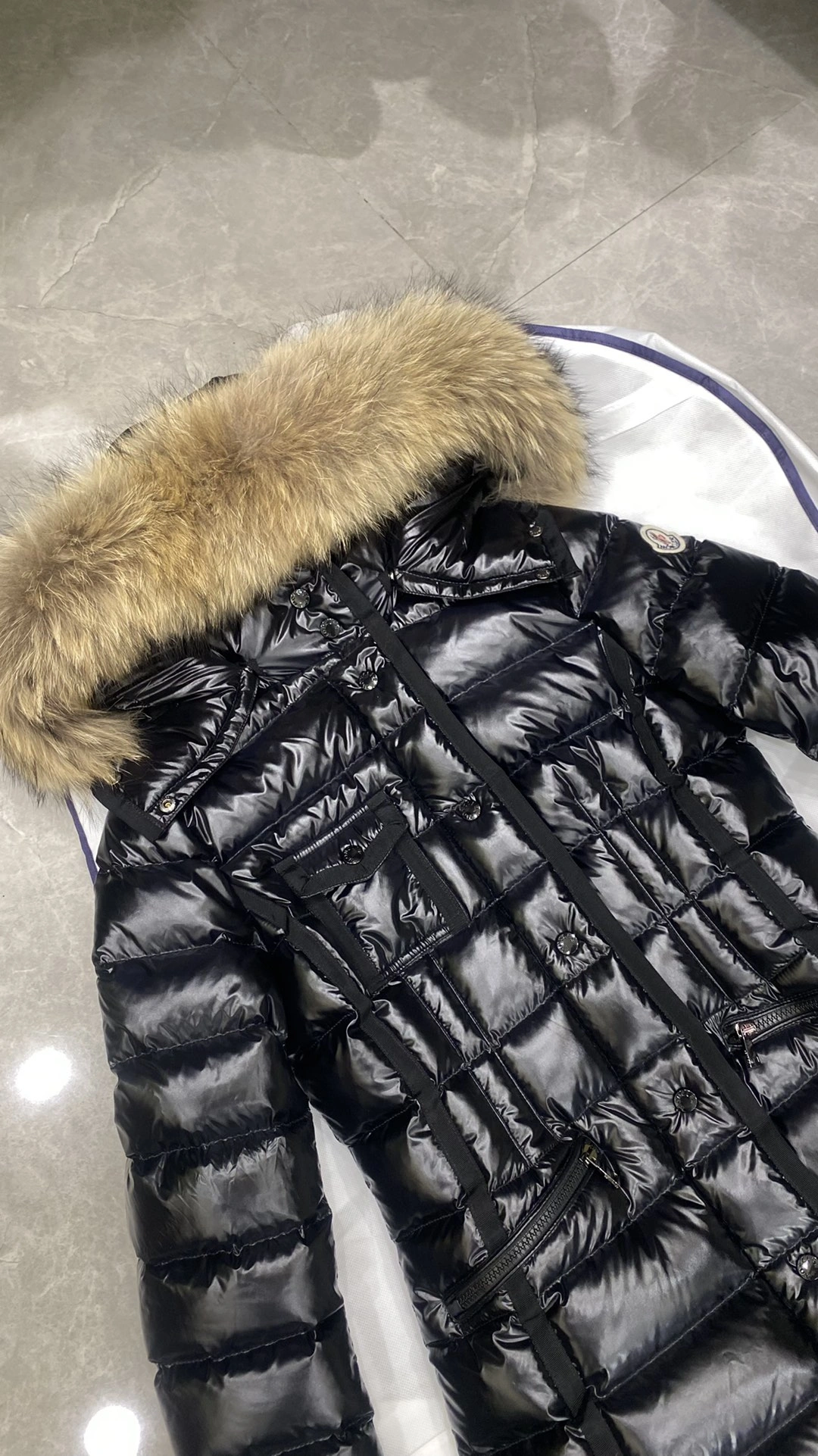 Moncler Down Jackets Youthful 146474