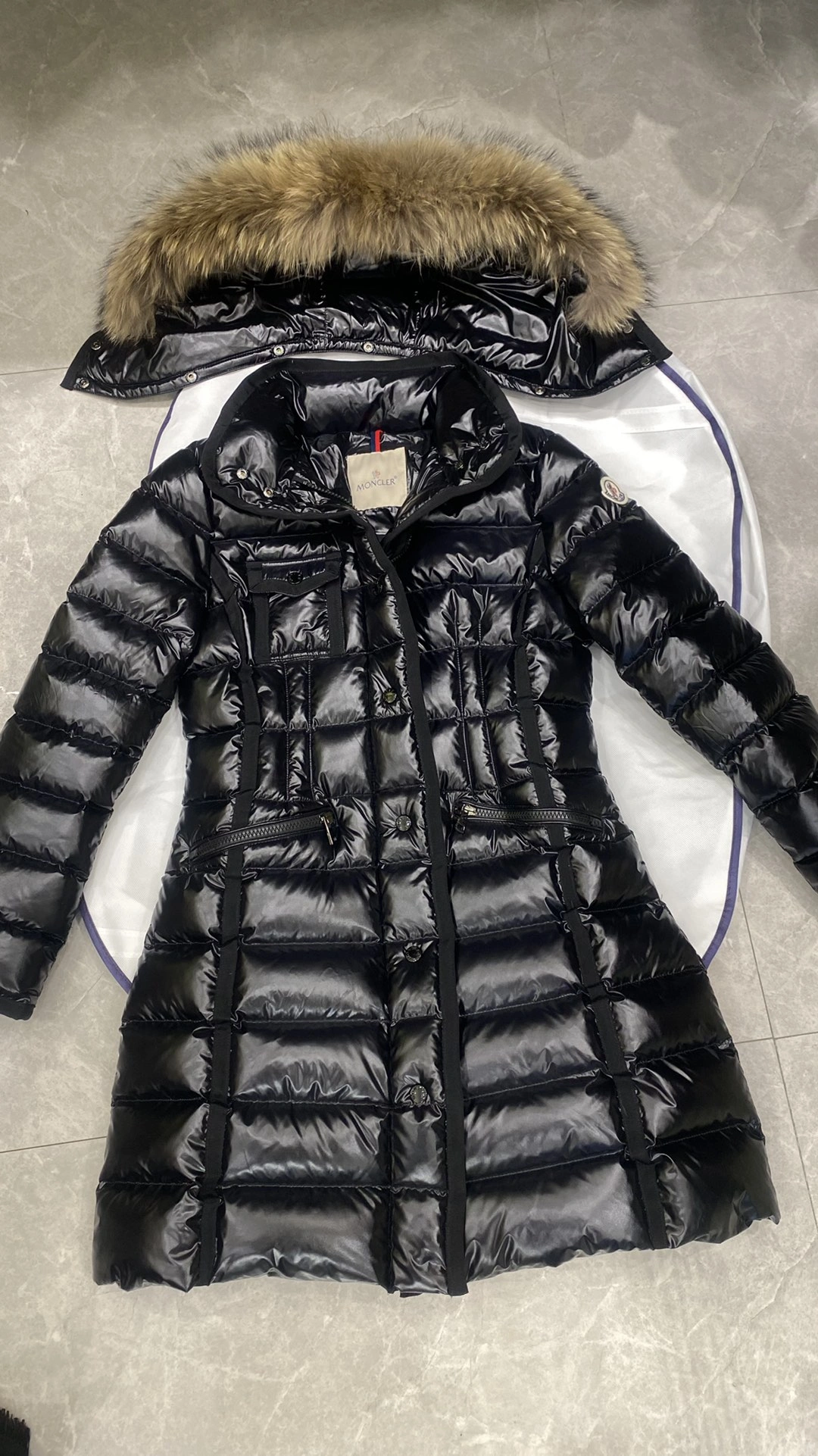 Moncler Down Jackets Youthful 146474