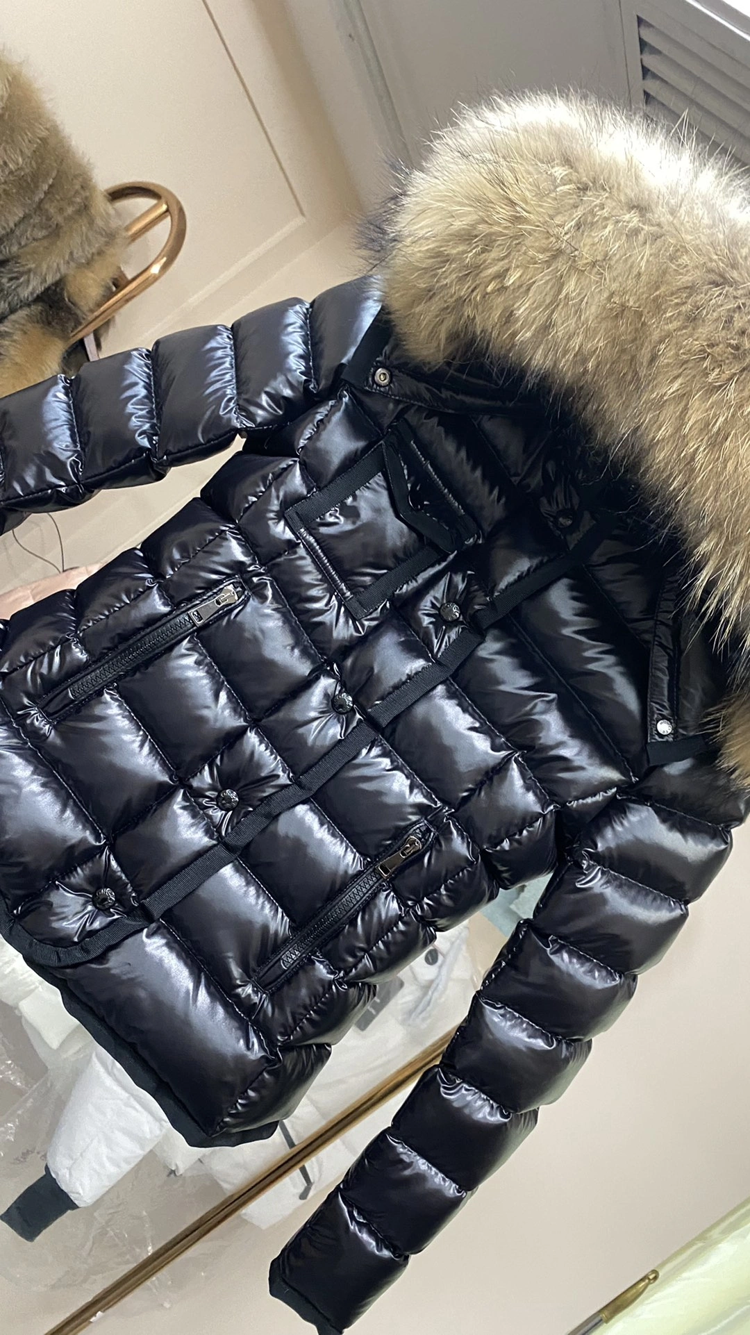 Moncler Down Jackets Breathable 146465