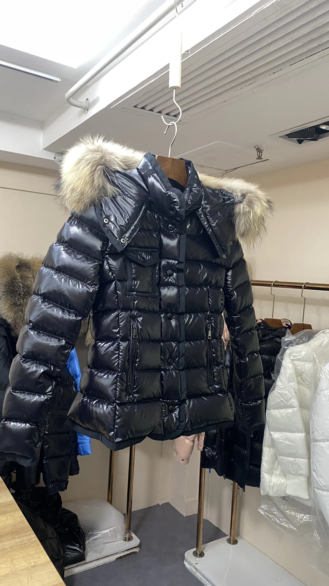 Moncler Down Jackets Breathable 146465