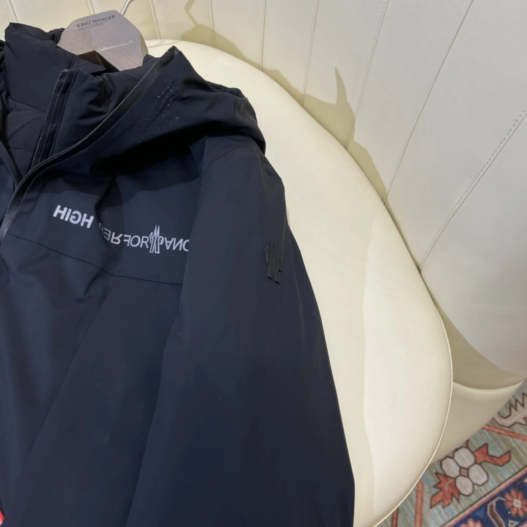Moncler Down Jackets DailyWear 146451