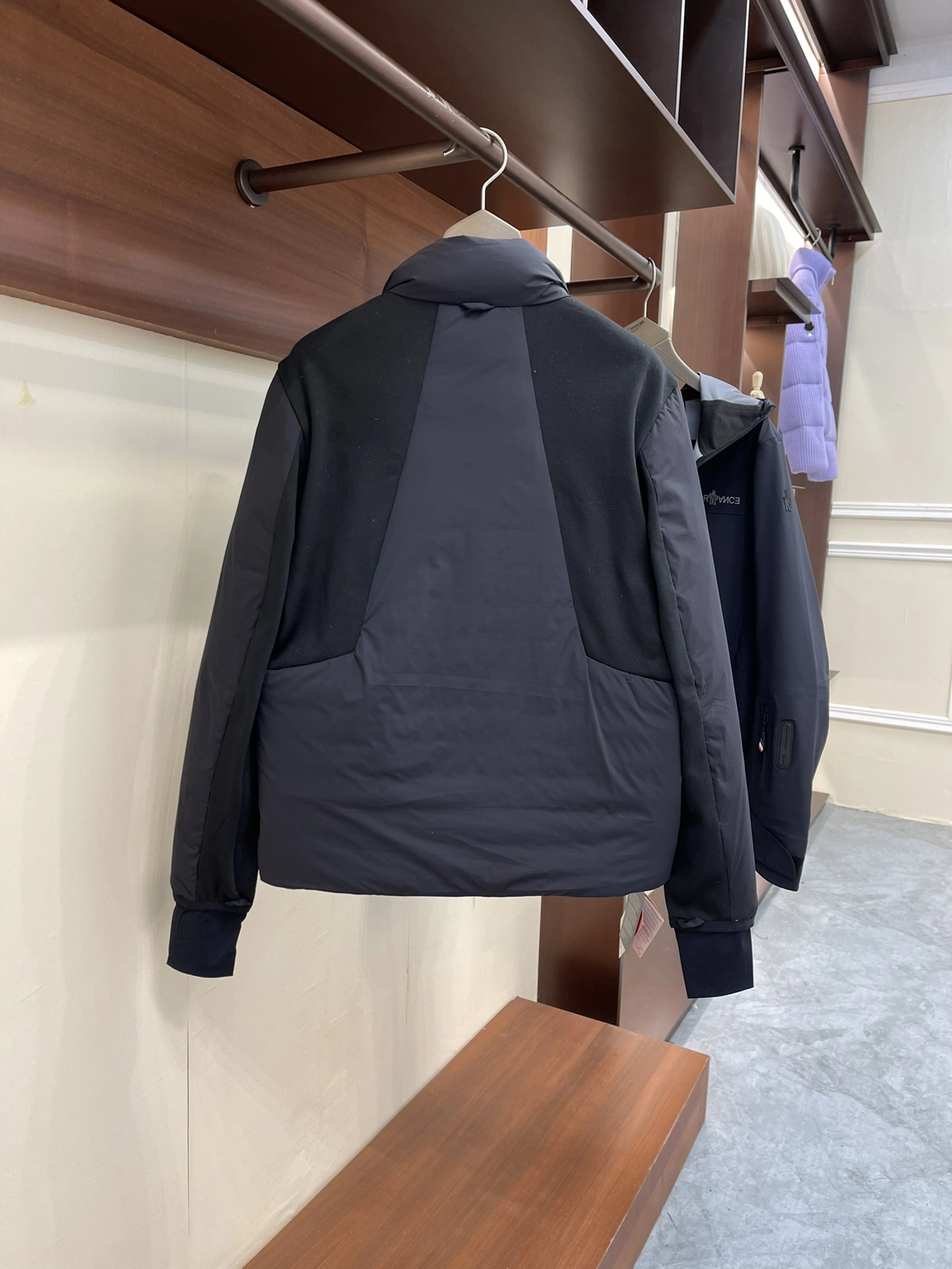 Moncler Down Jackets Cozy 146447