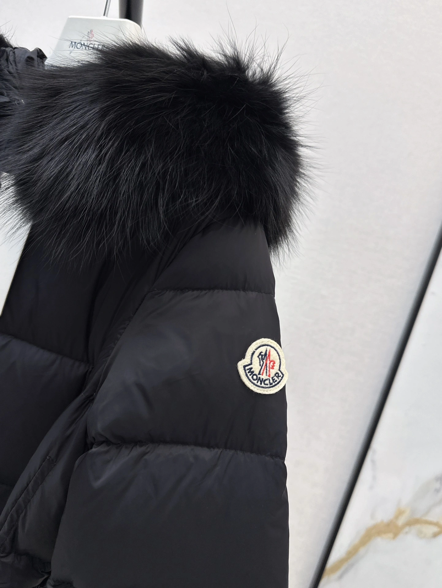 Refined Moncler Down Jackets 146453