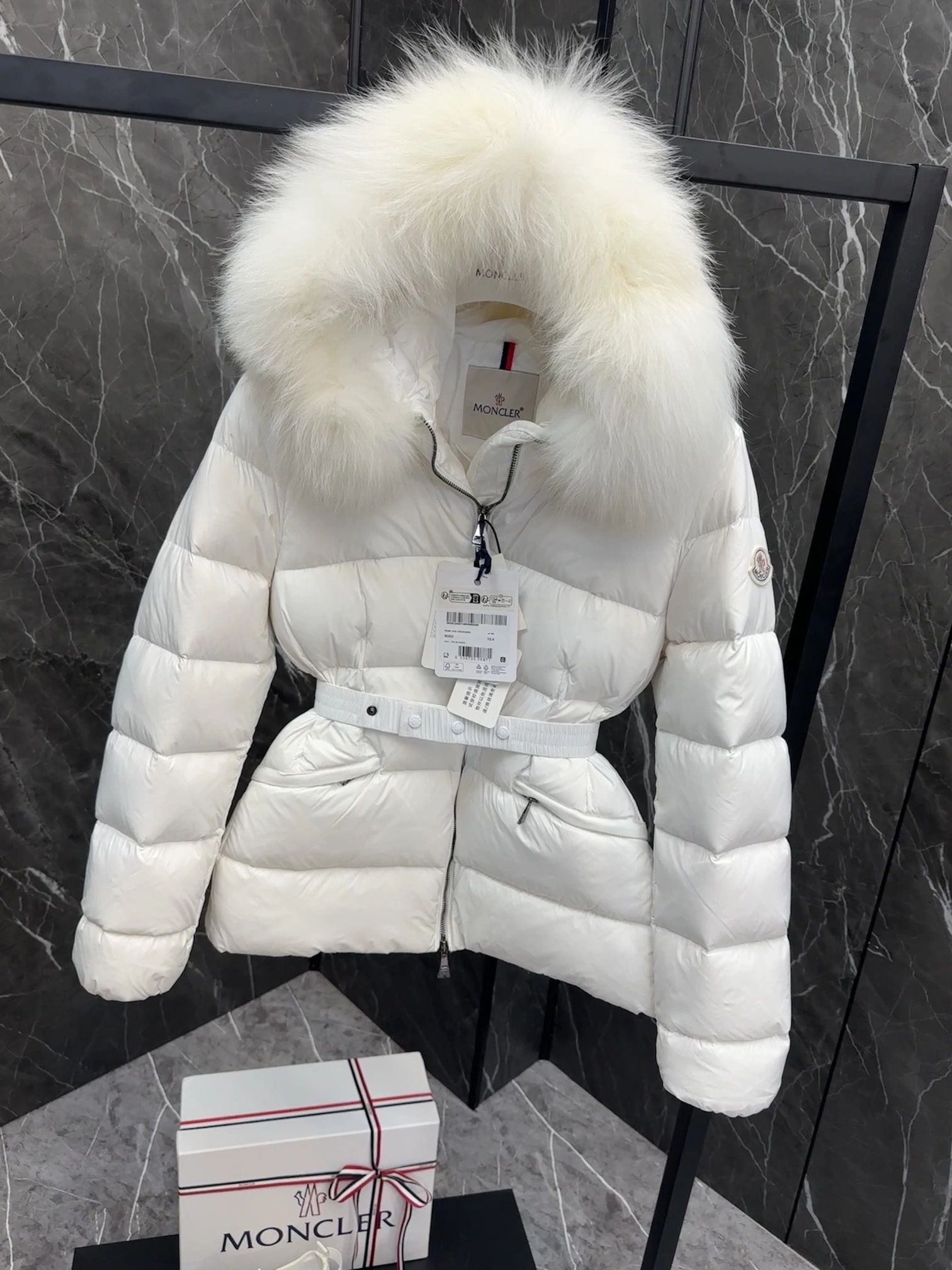 OnTrend Moncler Down Jackets 146448