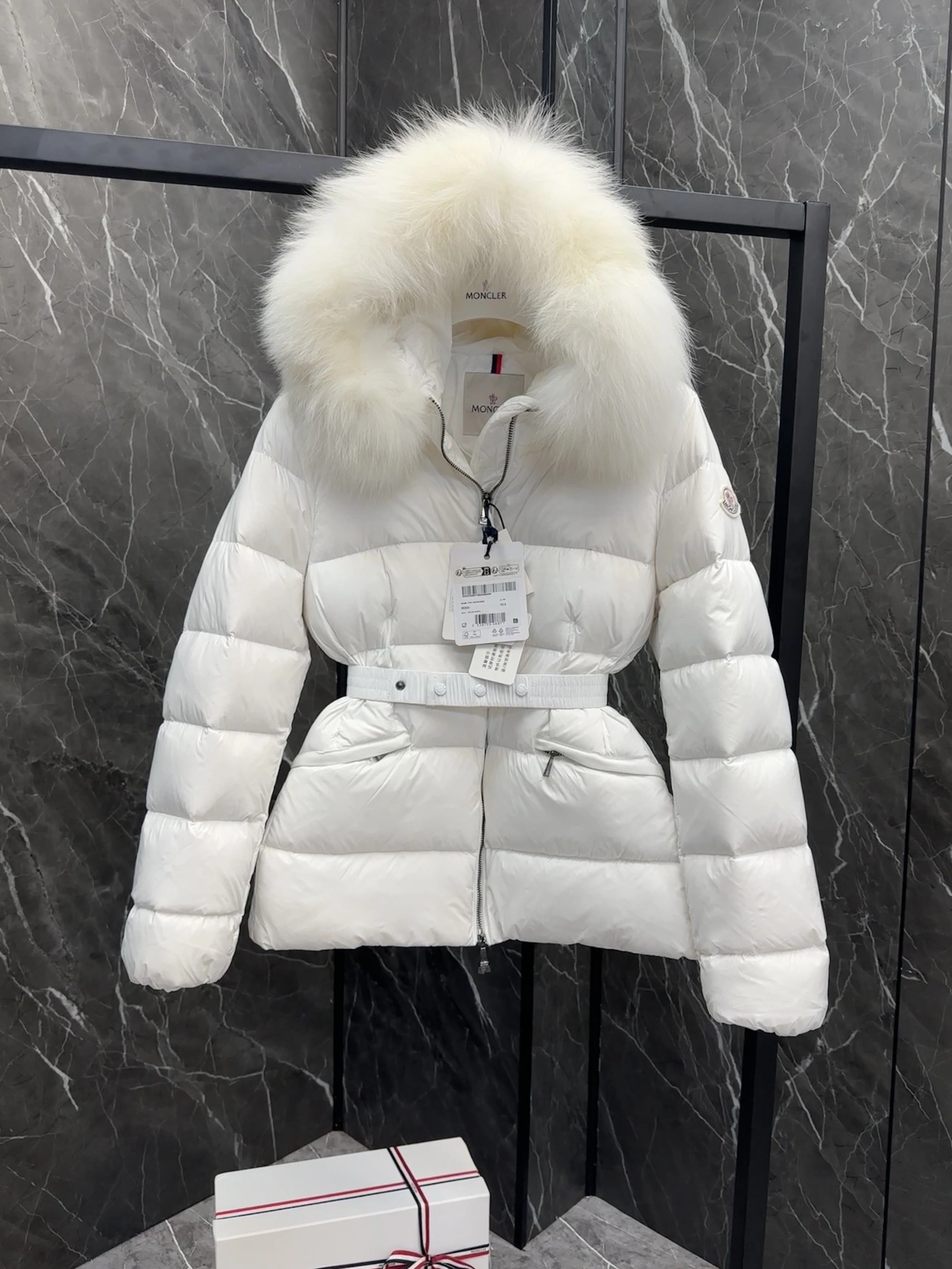 OnTrend Moncler Down Jackets 146448