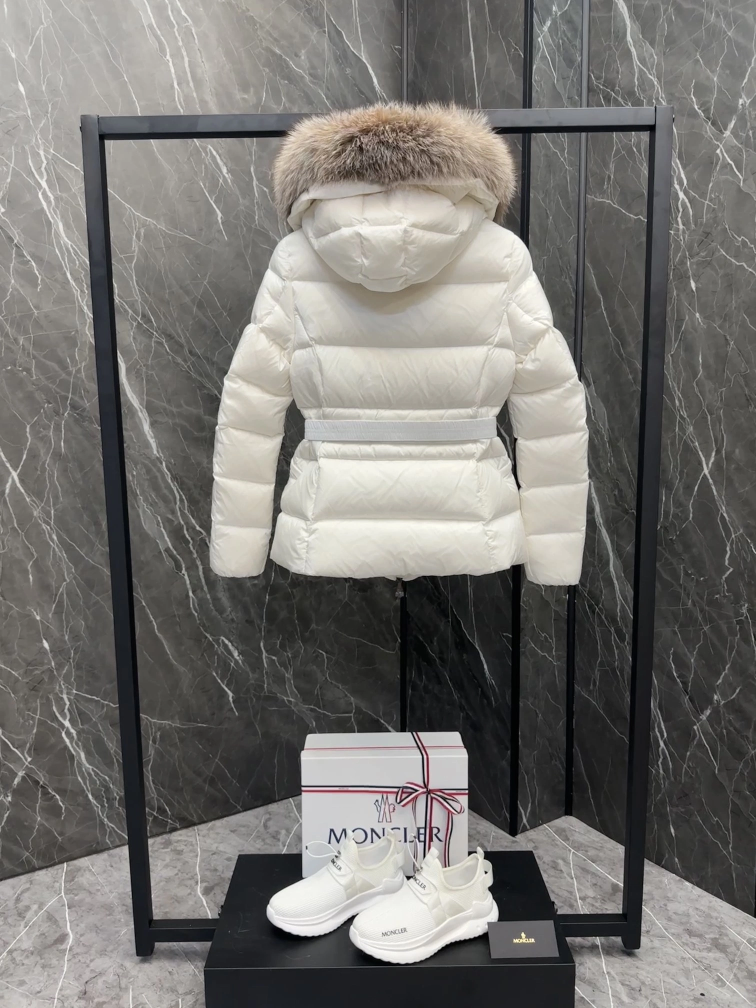 DailyWear Moncler Down Jackets 146458
