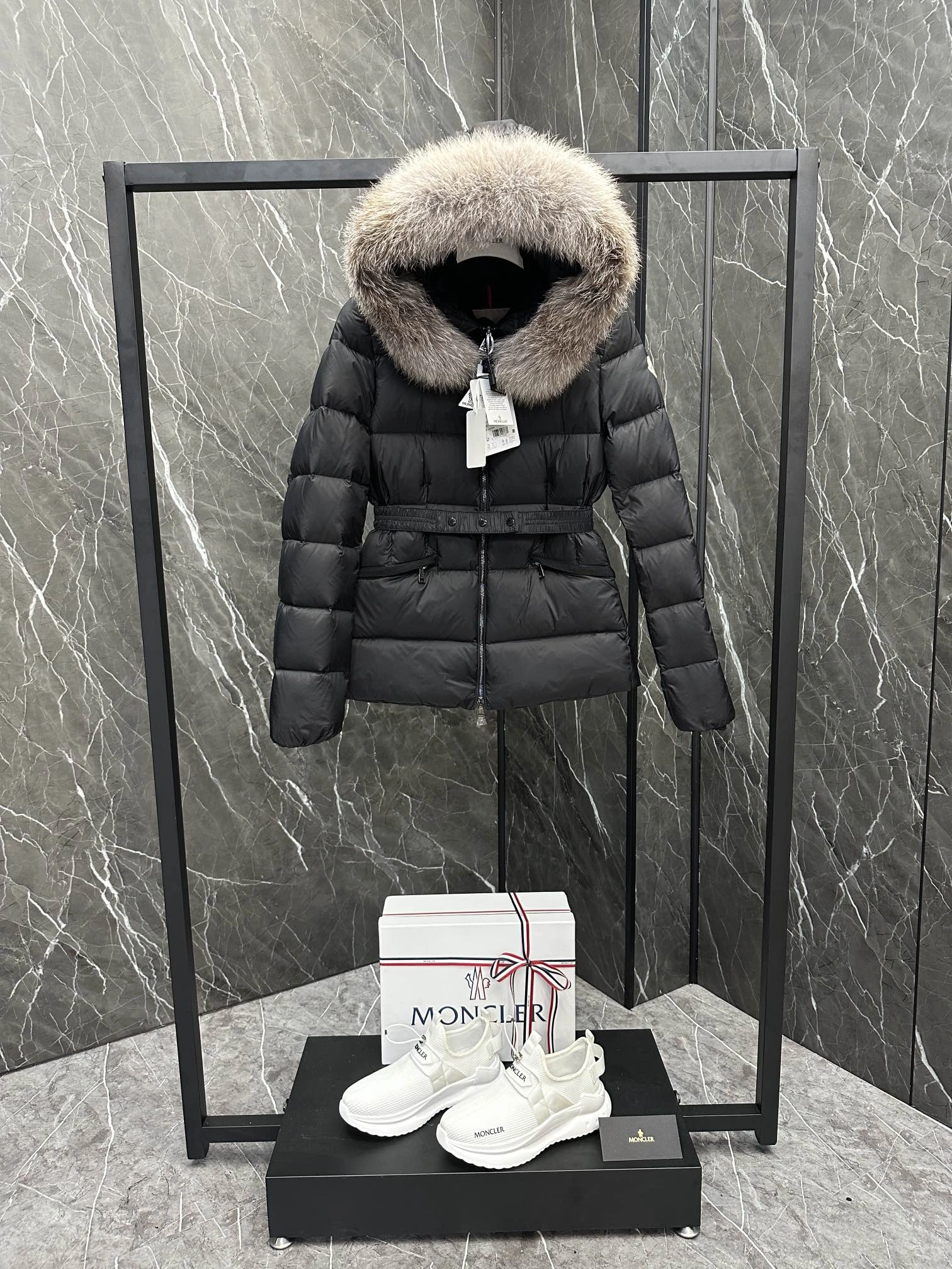 Moncler Down Jackets FastDry 146445