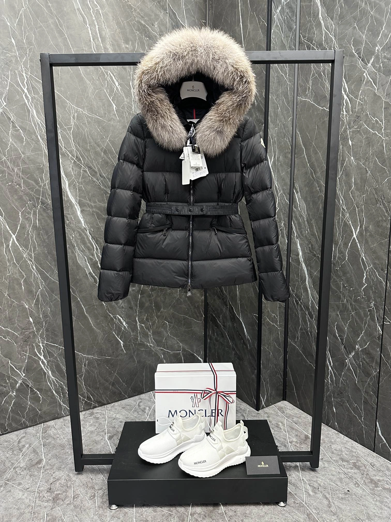 Moncler Down Jackets FastDry 146445