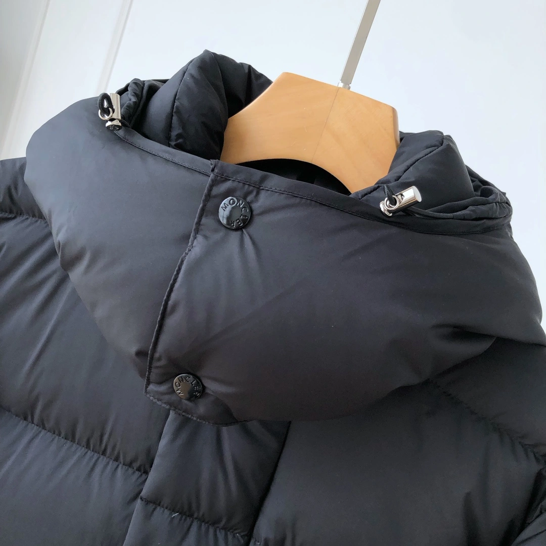 Moncler Down Jackets TechFriendly 146440