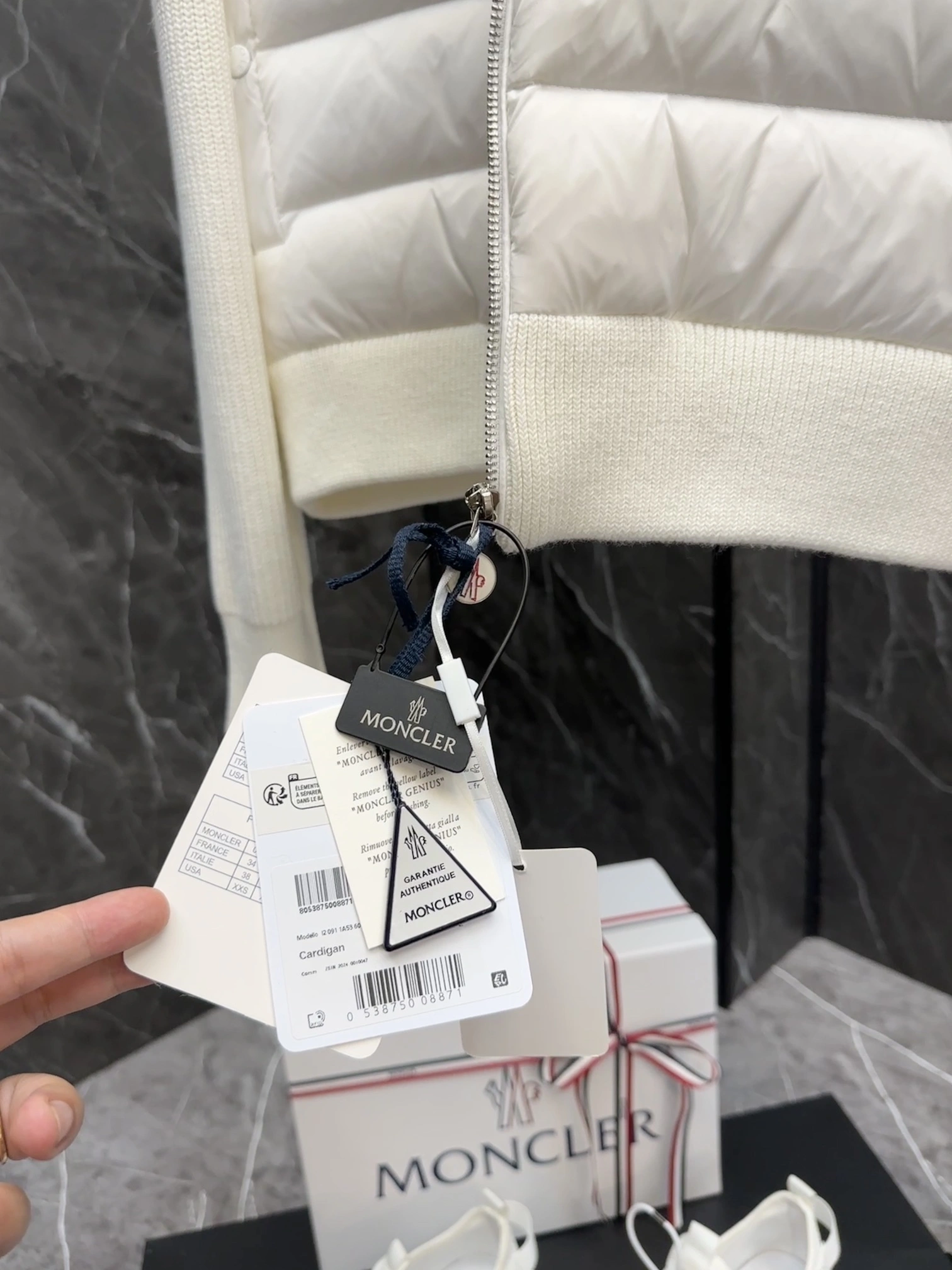 Moncler Down Jackets Packable 146463