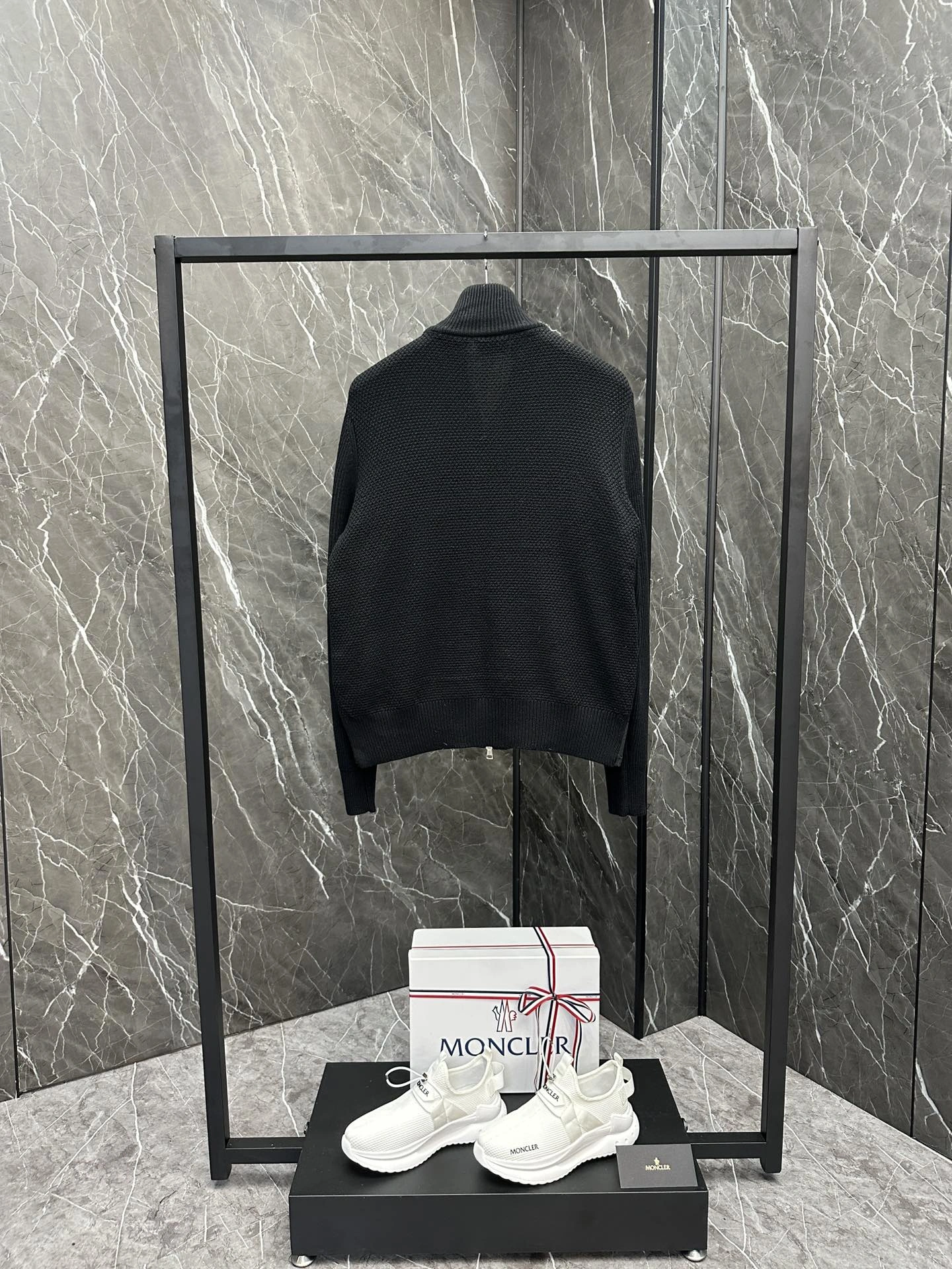 TimelessDesign Moncler Down Jackets 146442