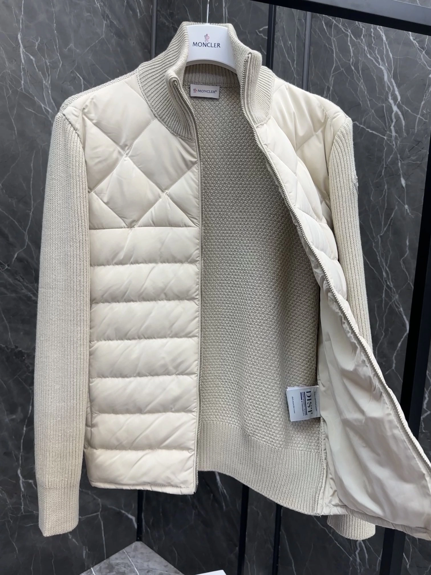 Moncler Down Jackets Refined 146462