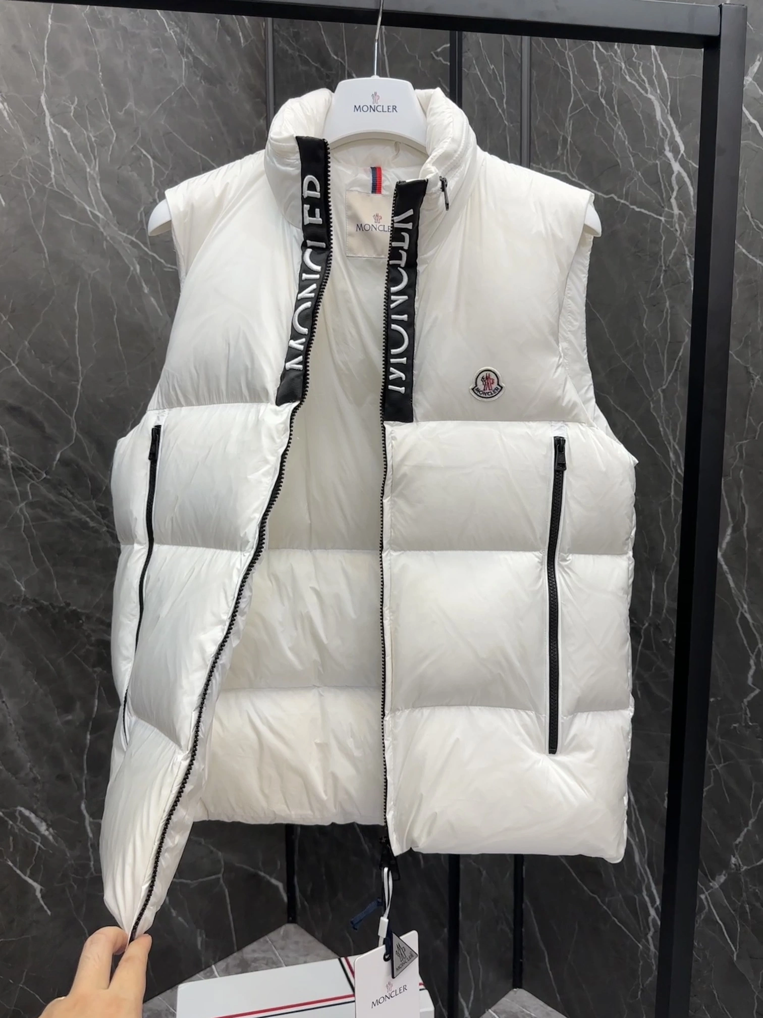 Unique Moncler Down Jackets 146464