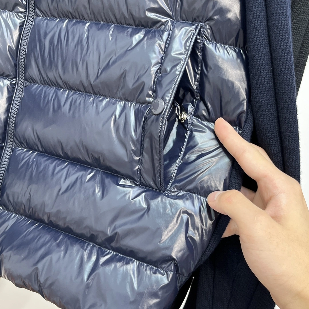 Moncler Down Jackets Neat 146439