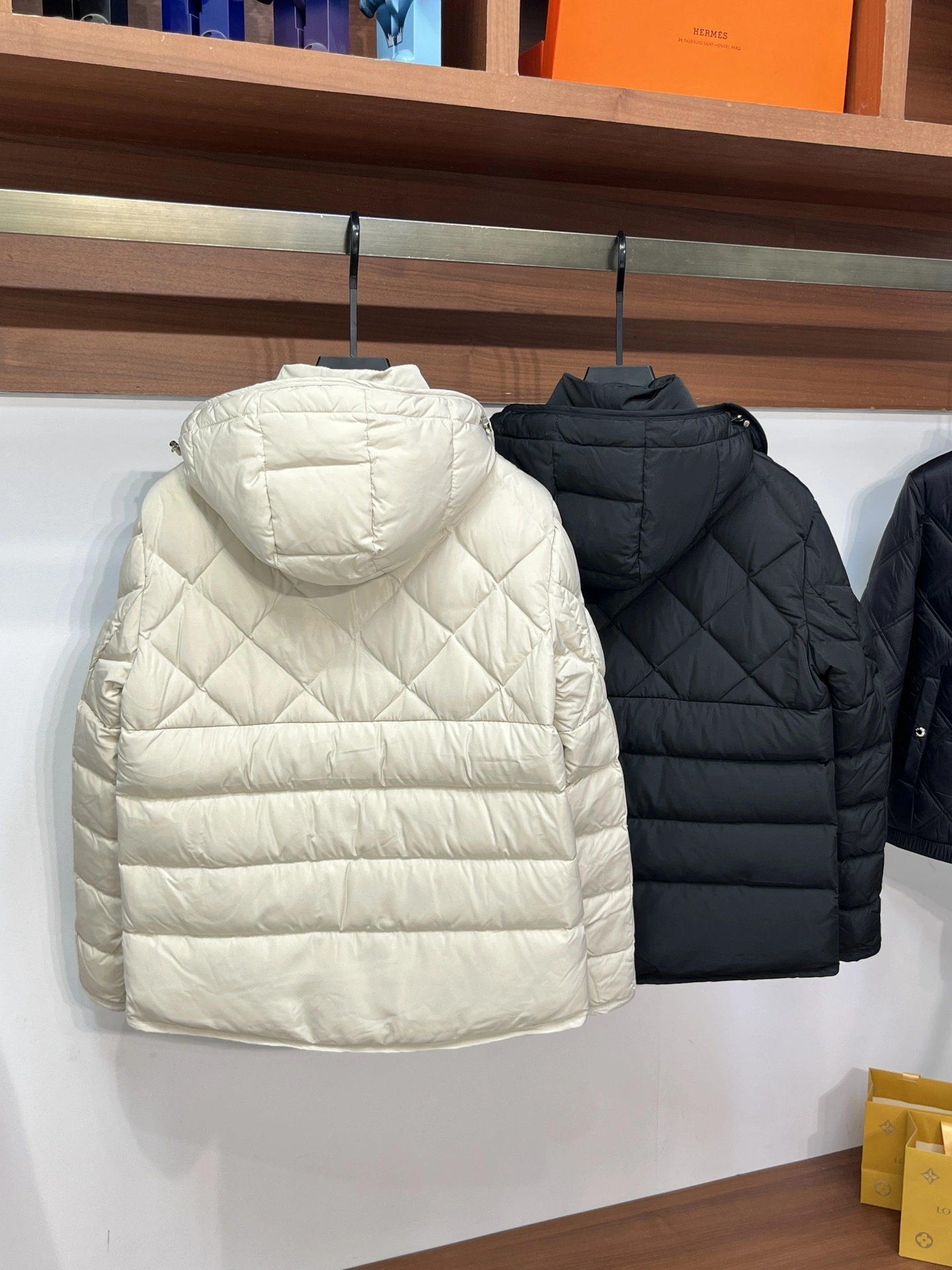 EasyCare Moncler Down Jackets 146475