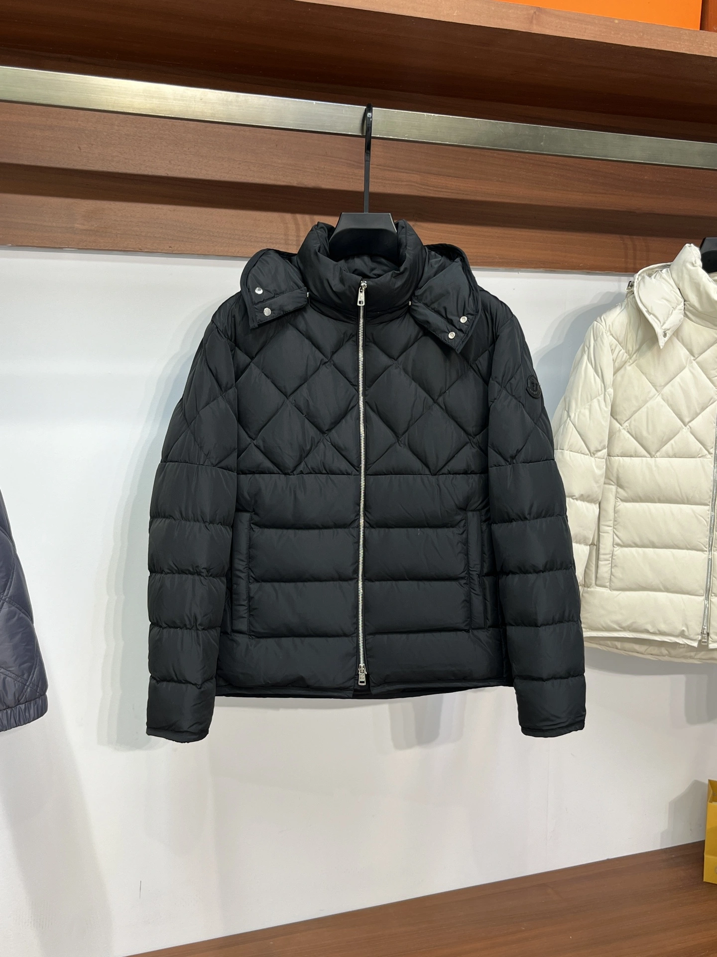 EasyCare Moncler Down Jackets 146475