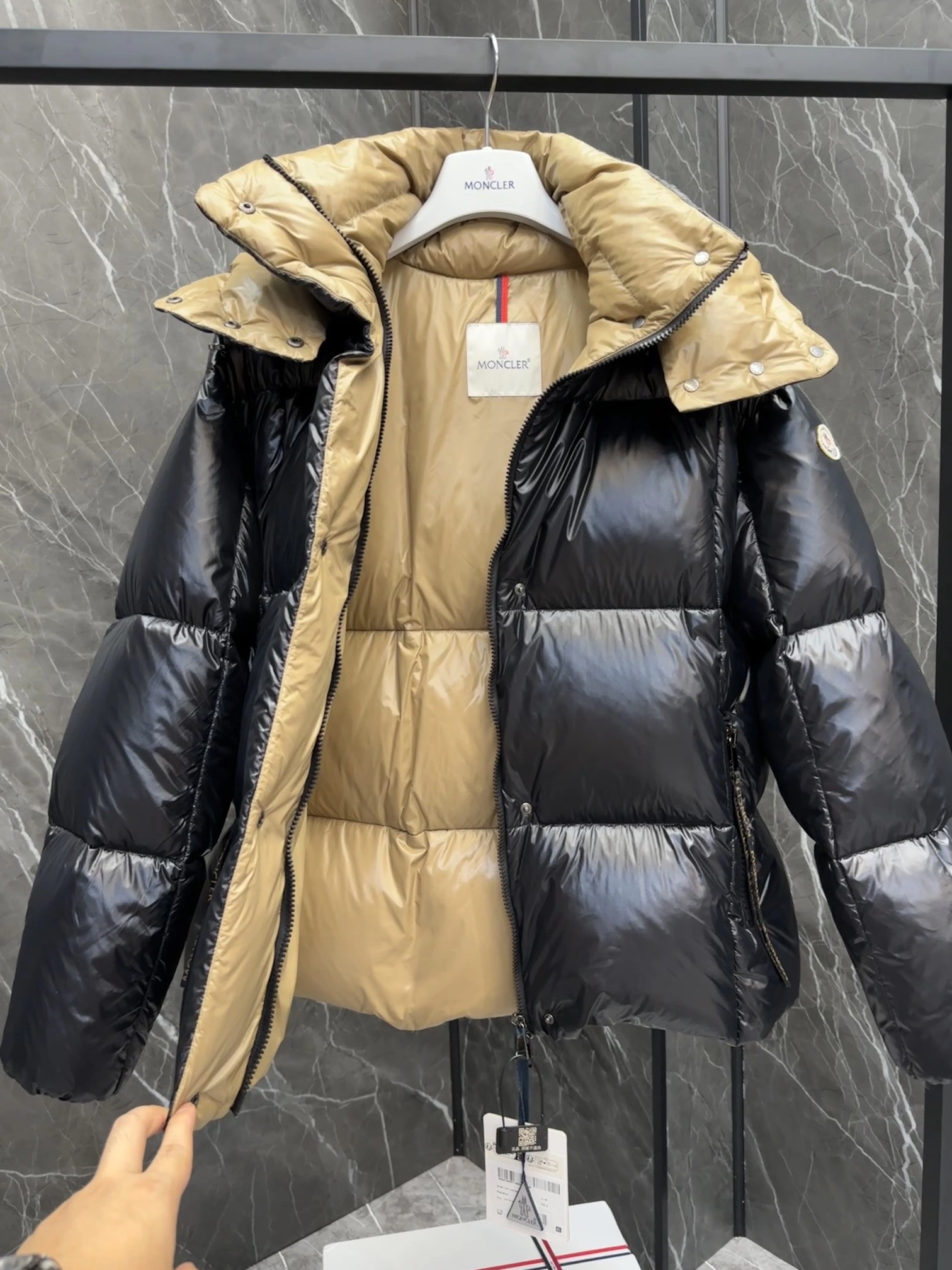 EasyCare Moncler Down Jackets 146433