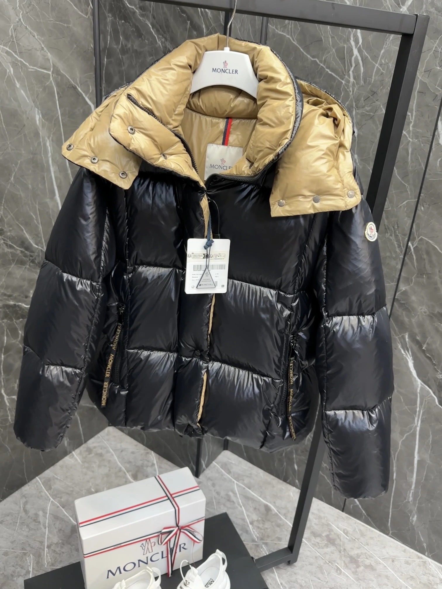 EasyCare Moncler Down Jackets 146433