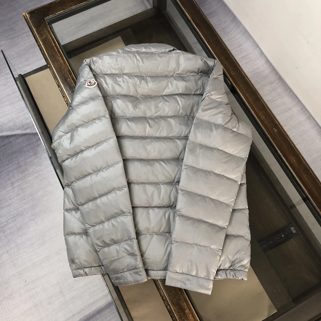 Moncler Down Jackets Sophisticated 146413