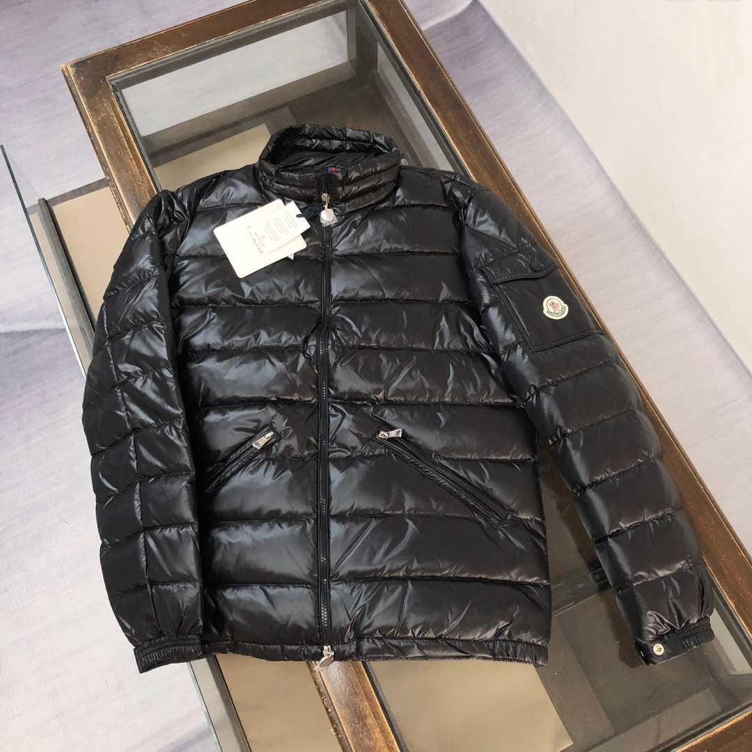 Moncler Down Jackets FlexibleFit 146414