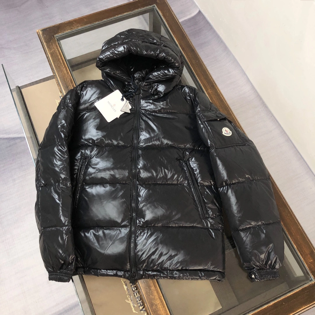 Durable Moncler Down Jackets 146405