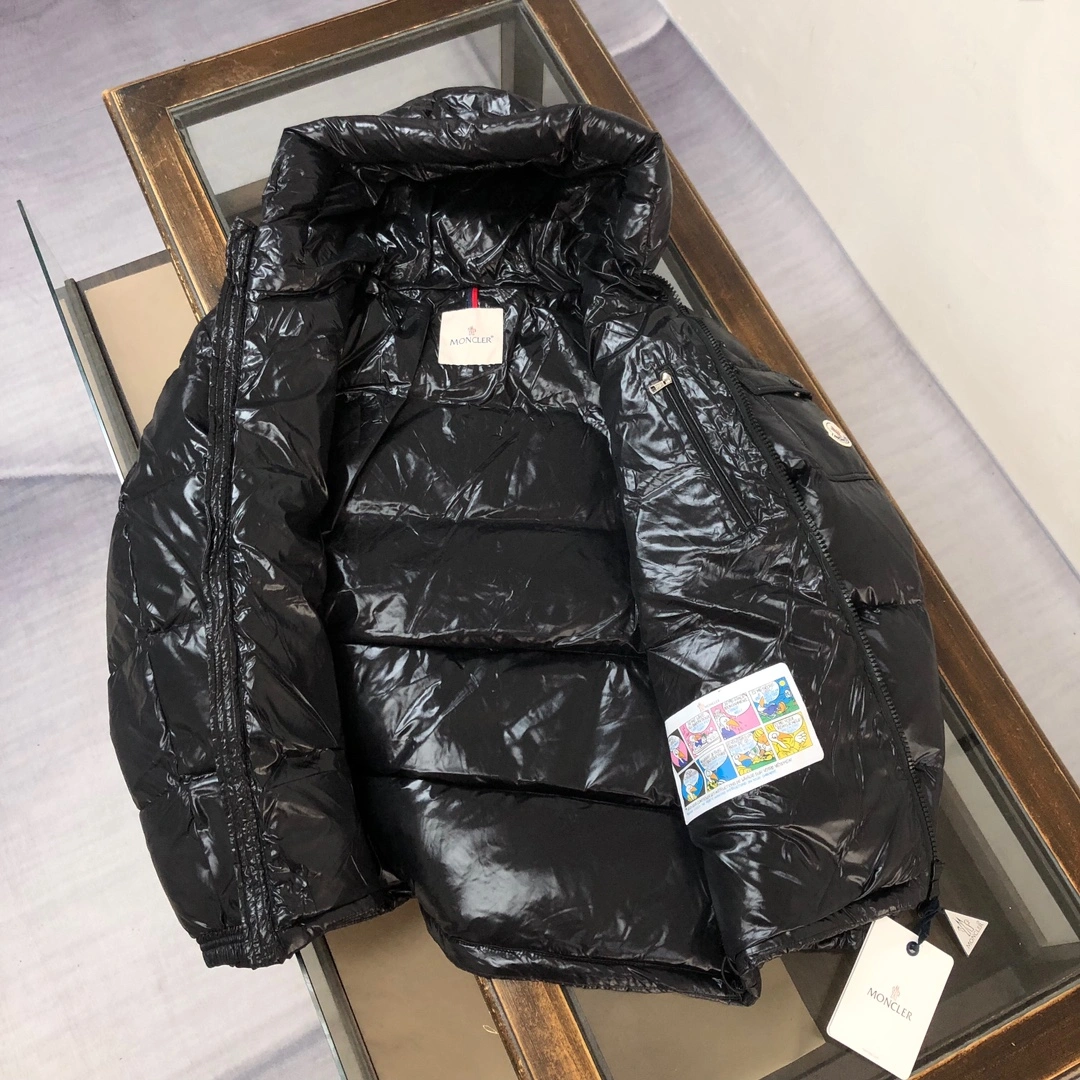 Durable Moncler Down Jackets 146405