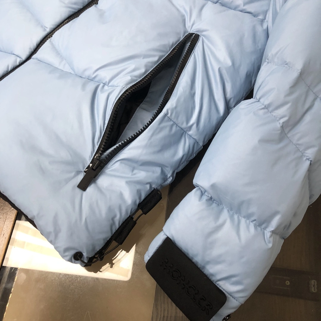 Moncler Down Jackets Timeless 146402