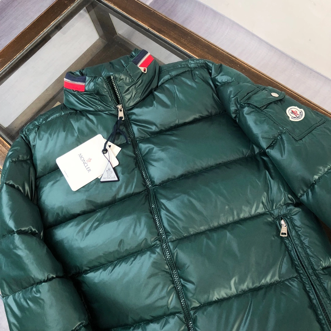 Moncler Down Jackets FreshLook 146427