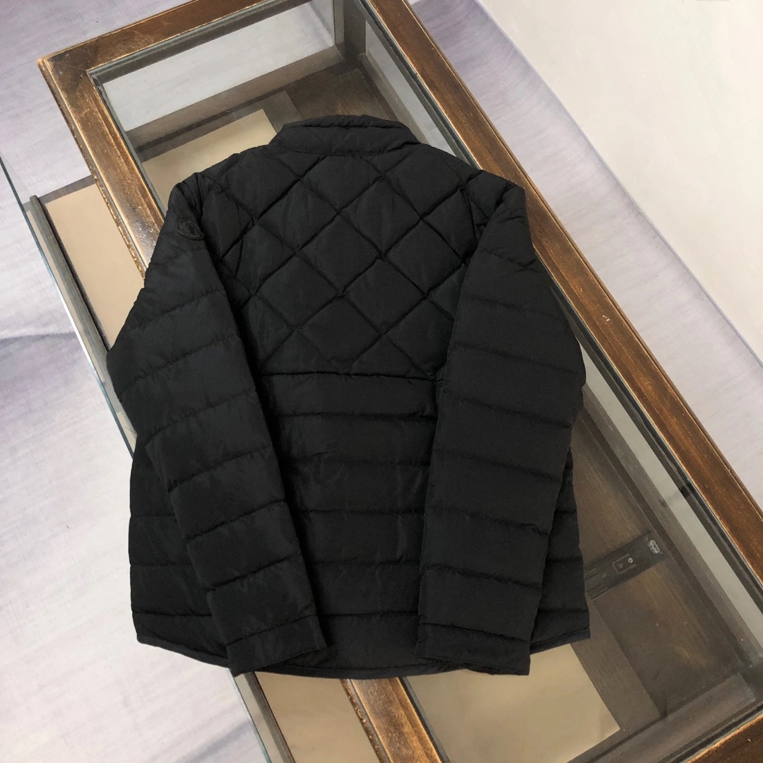 Moncler Down Jackets Elegant 146425