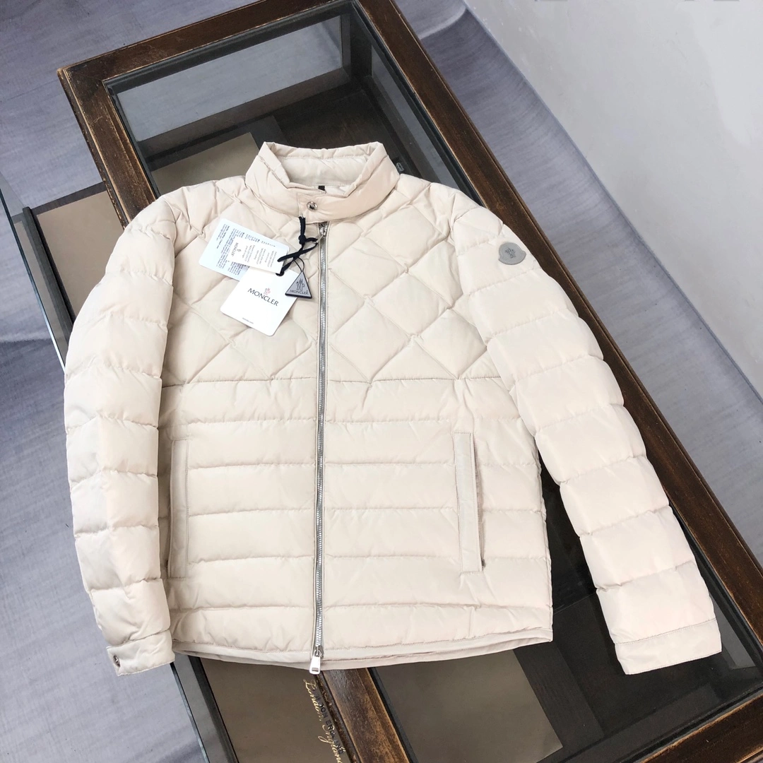 WaterResistant Moncler Down Jackets 146423