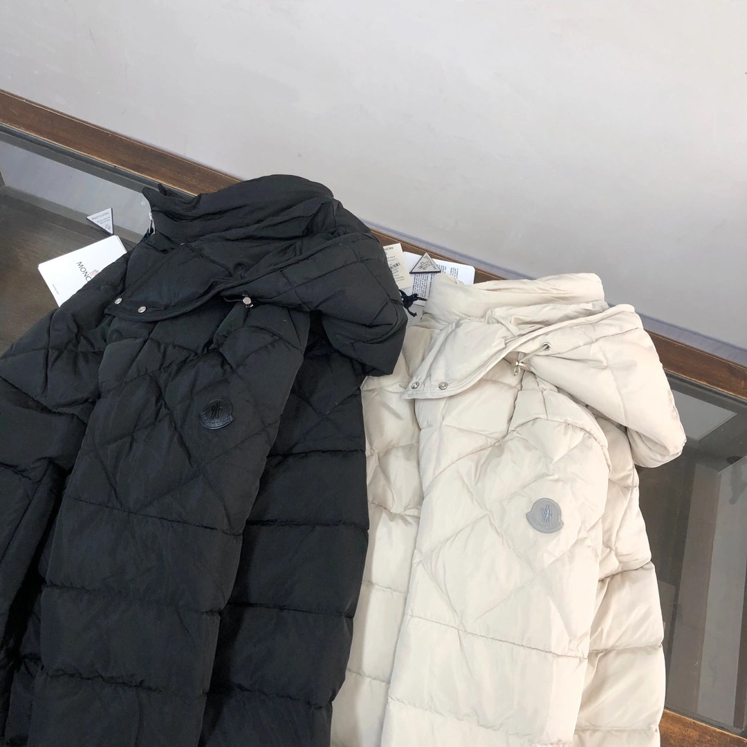 Soft Moncler Down Jackets 146437
