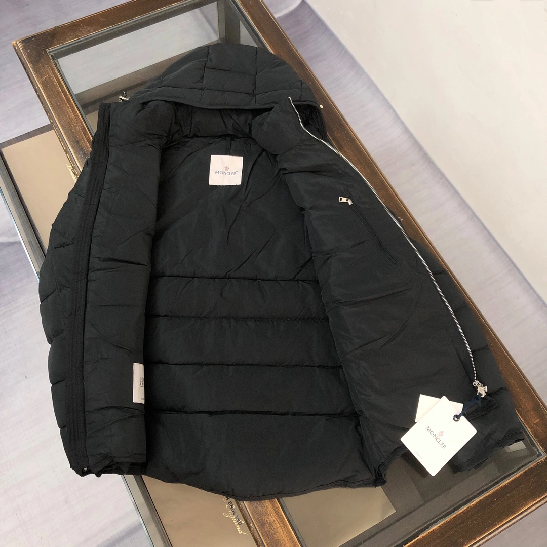 Soft Moncler Down Jackets 146437