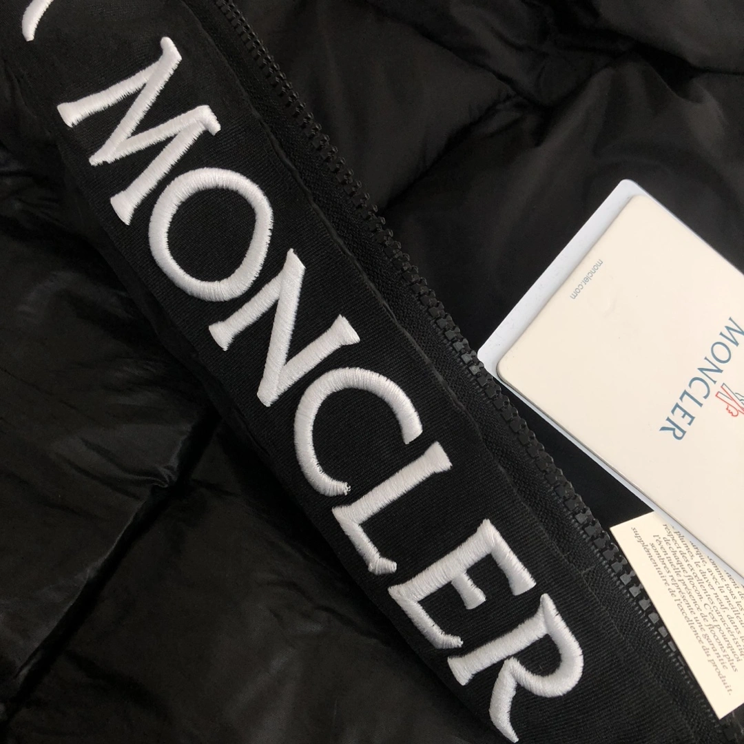 Colorful Moncler Down Jackets 146404