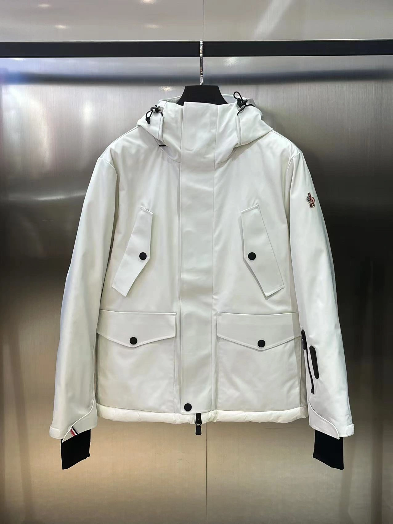 Moncler Down Jackets HighQuality 146415