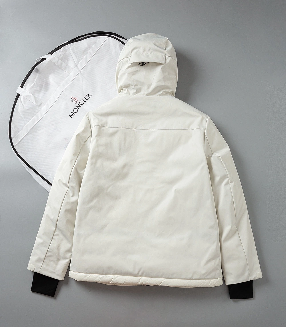 Moncler Down Jackets Cozy 146394