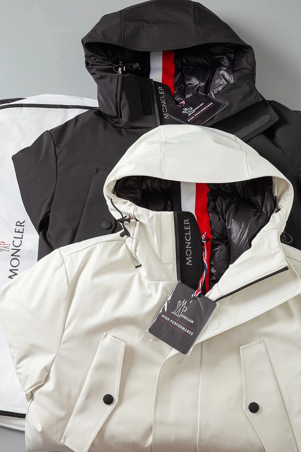 Moncler Down Jackets Cozy 146394