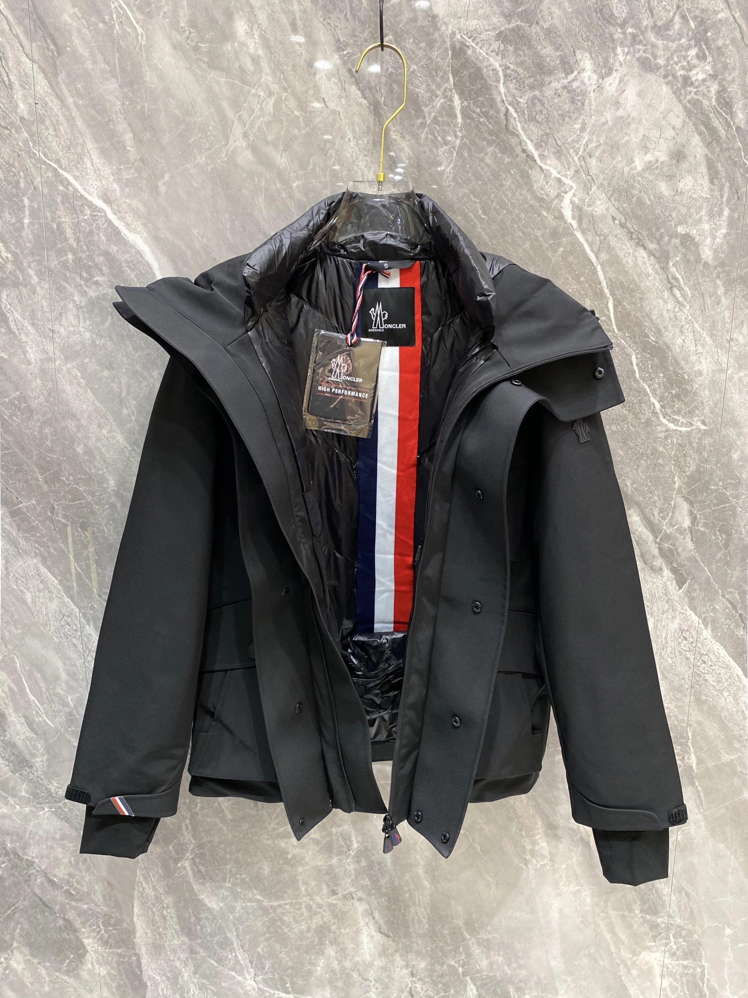 SportInspired Moncler Down Jackets 146395