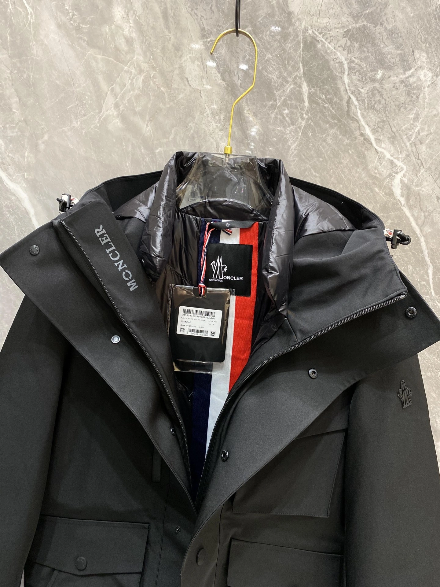 SportInspired Moncler Down Jackets 146395