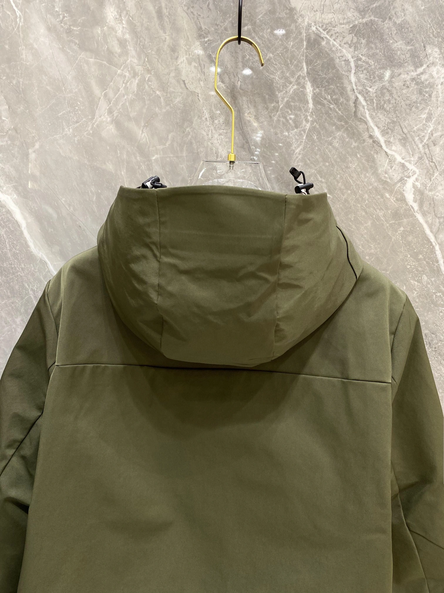 Moncler Down Jackets Sophisticated 146393
