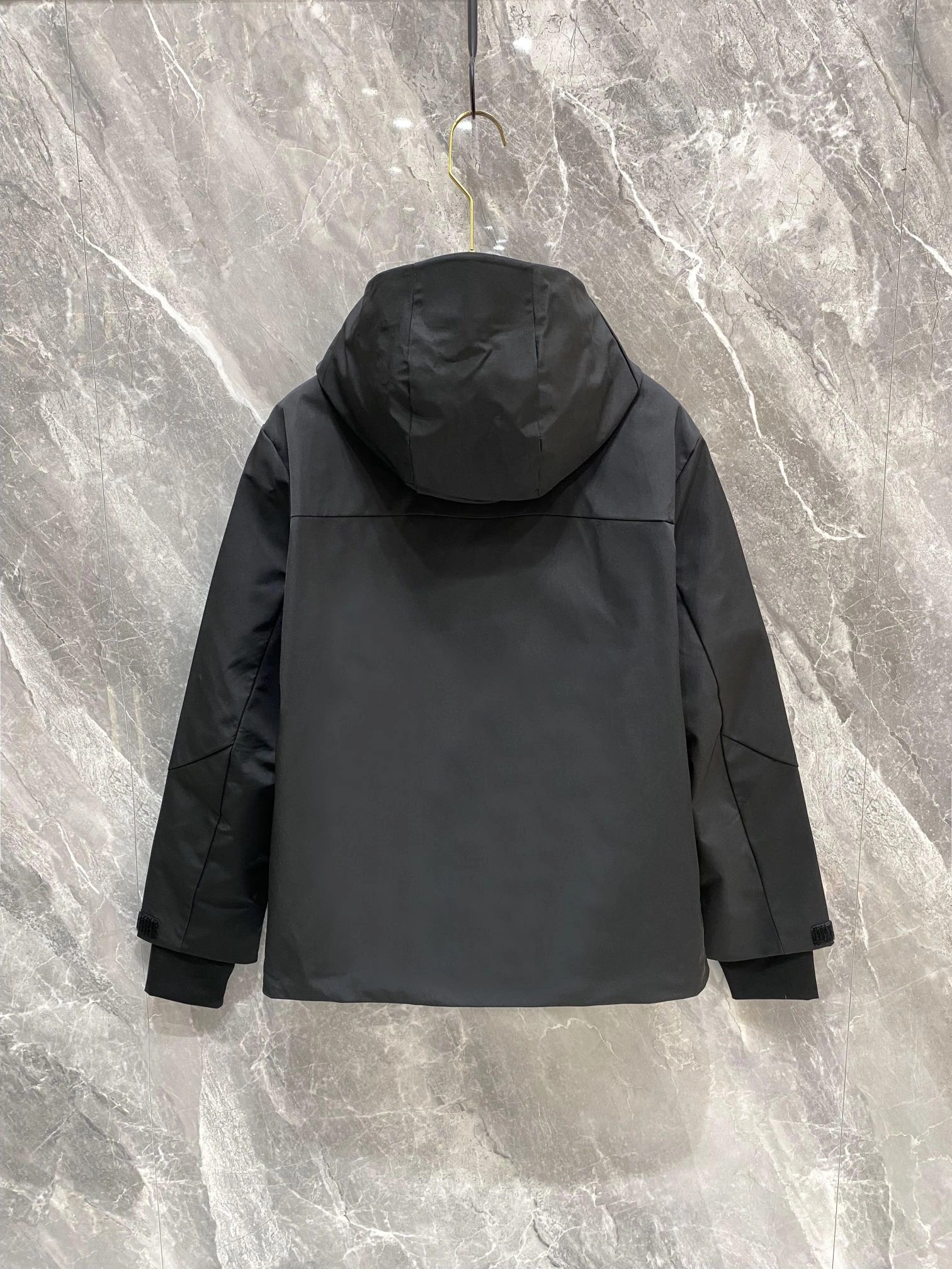 Durable Moncler Down Jackets 146392