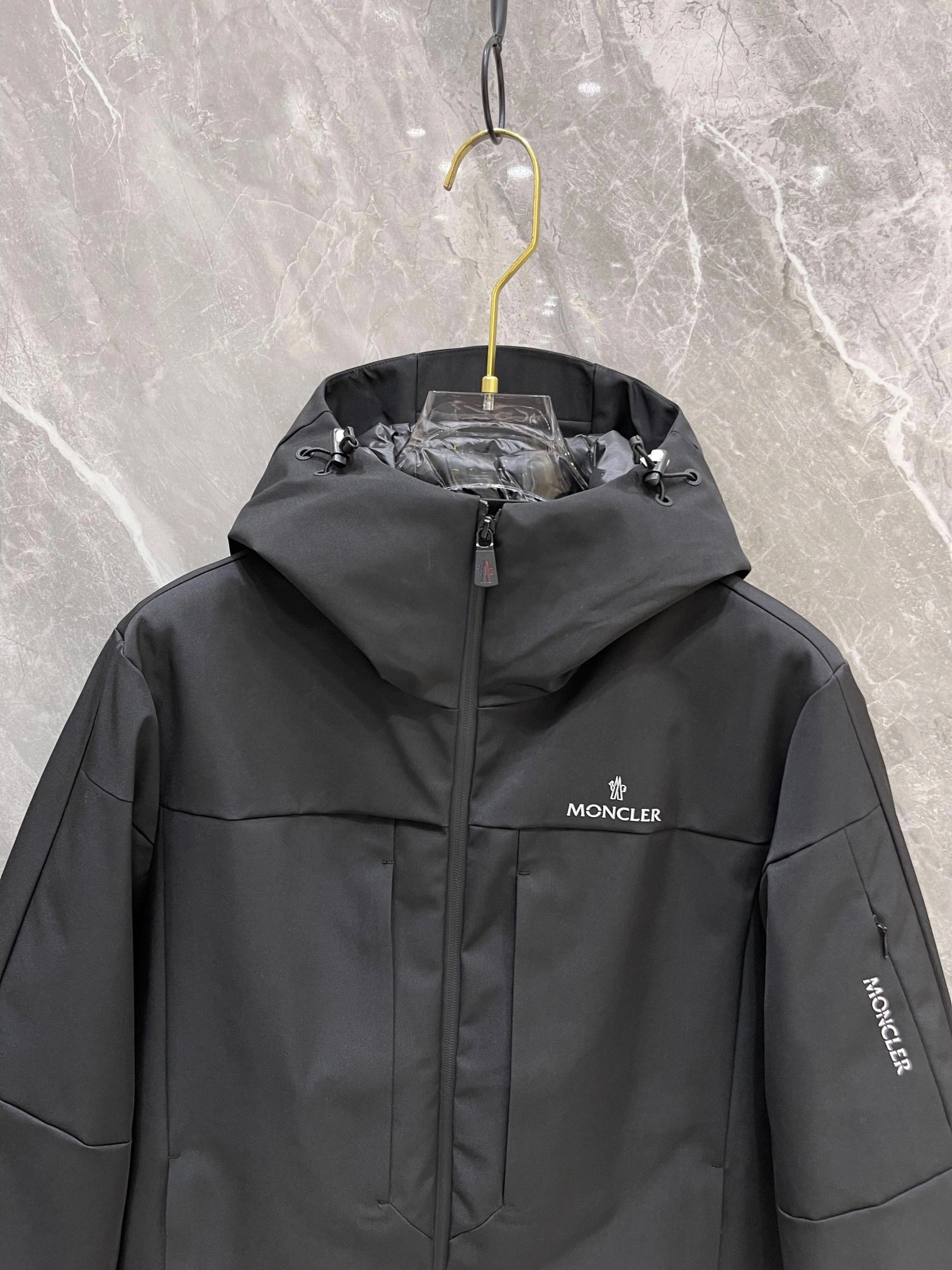 Moncler Down Jackets Timeless 146389