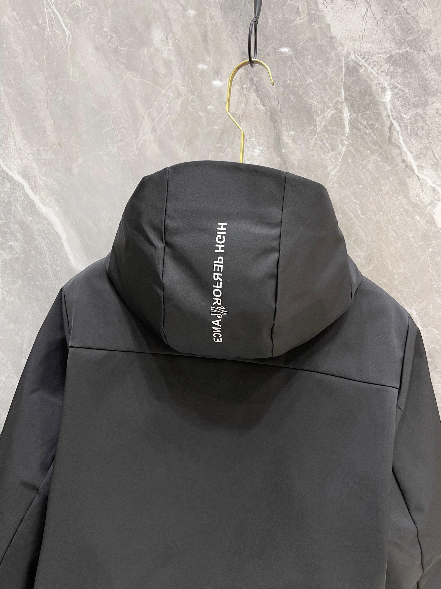 Moncler Down Jackets Timeless 146389