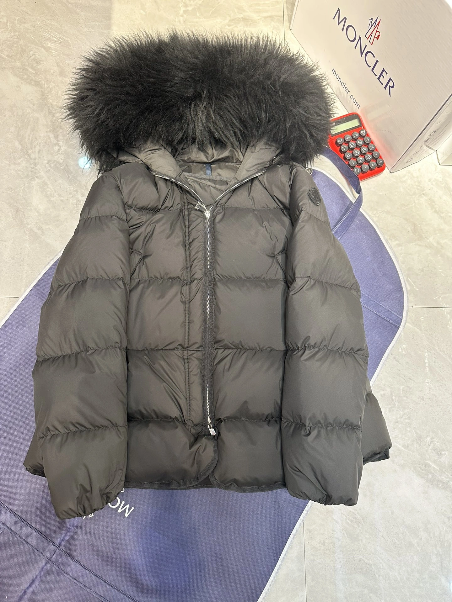 Moncler Down Jackets Original 146377