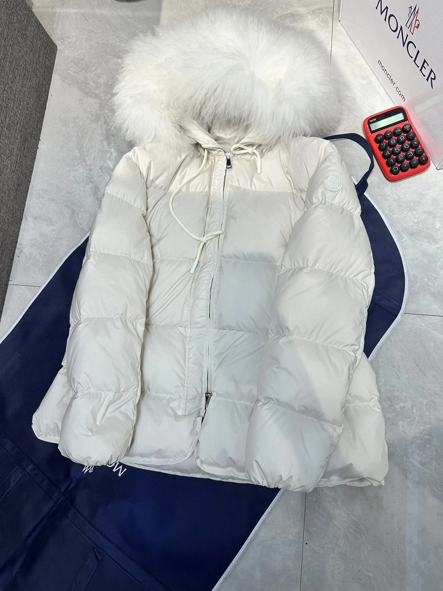 Moncler Down Jackets Chic 146379
