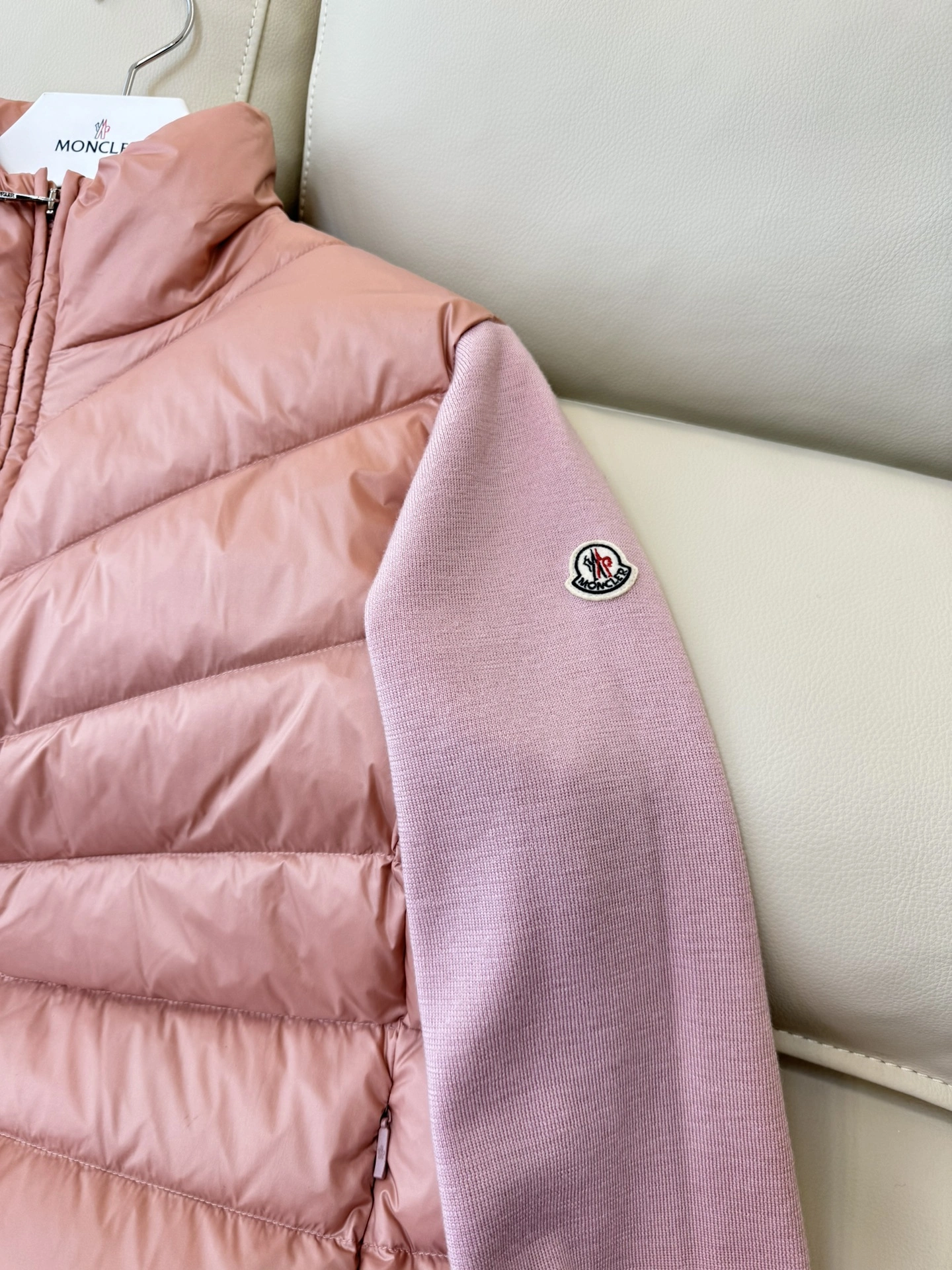 Sleek Moncler Down Jackets 146366