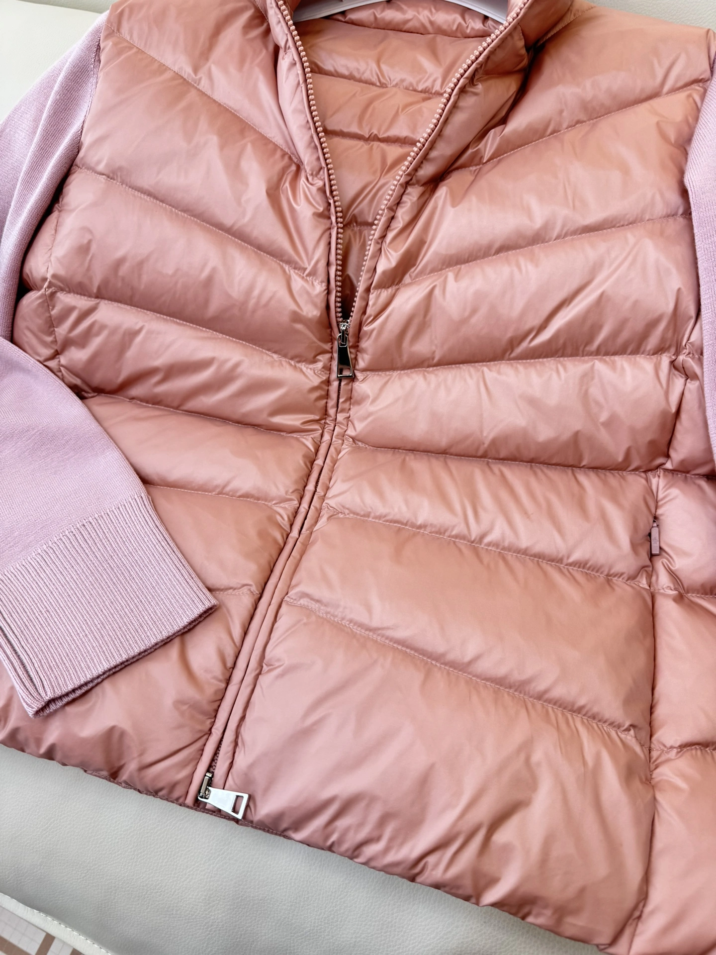 Sleek Moncler Down Jackets 146366