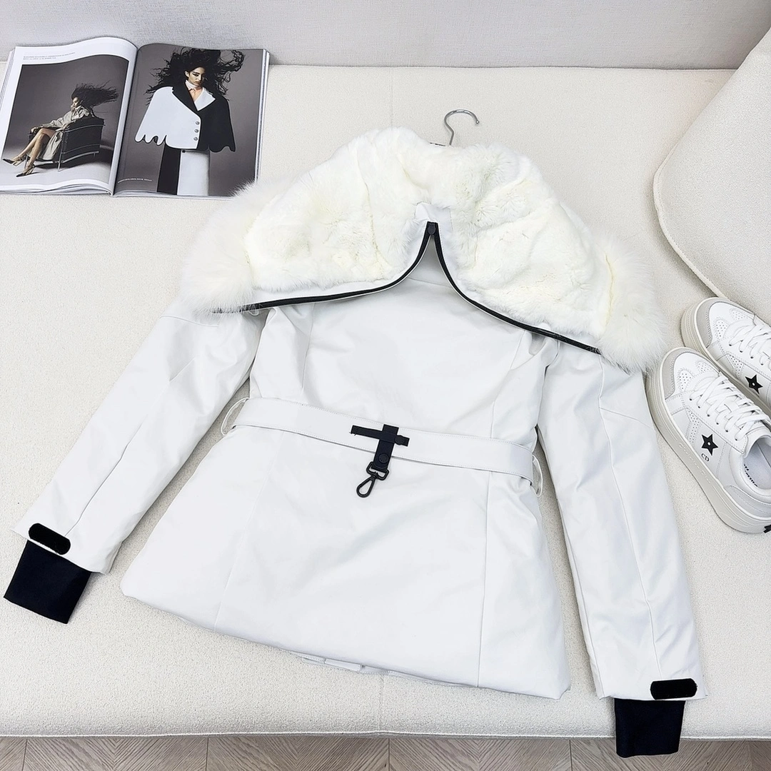 Moncler Down Jackets Packable 146378