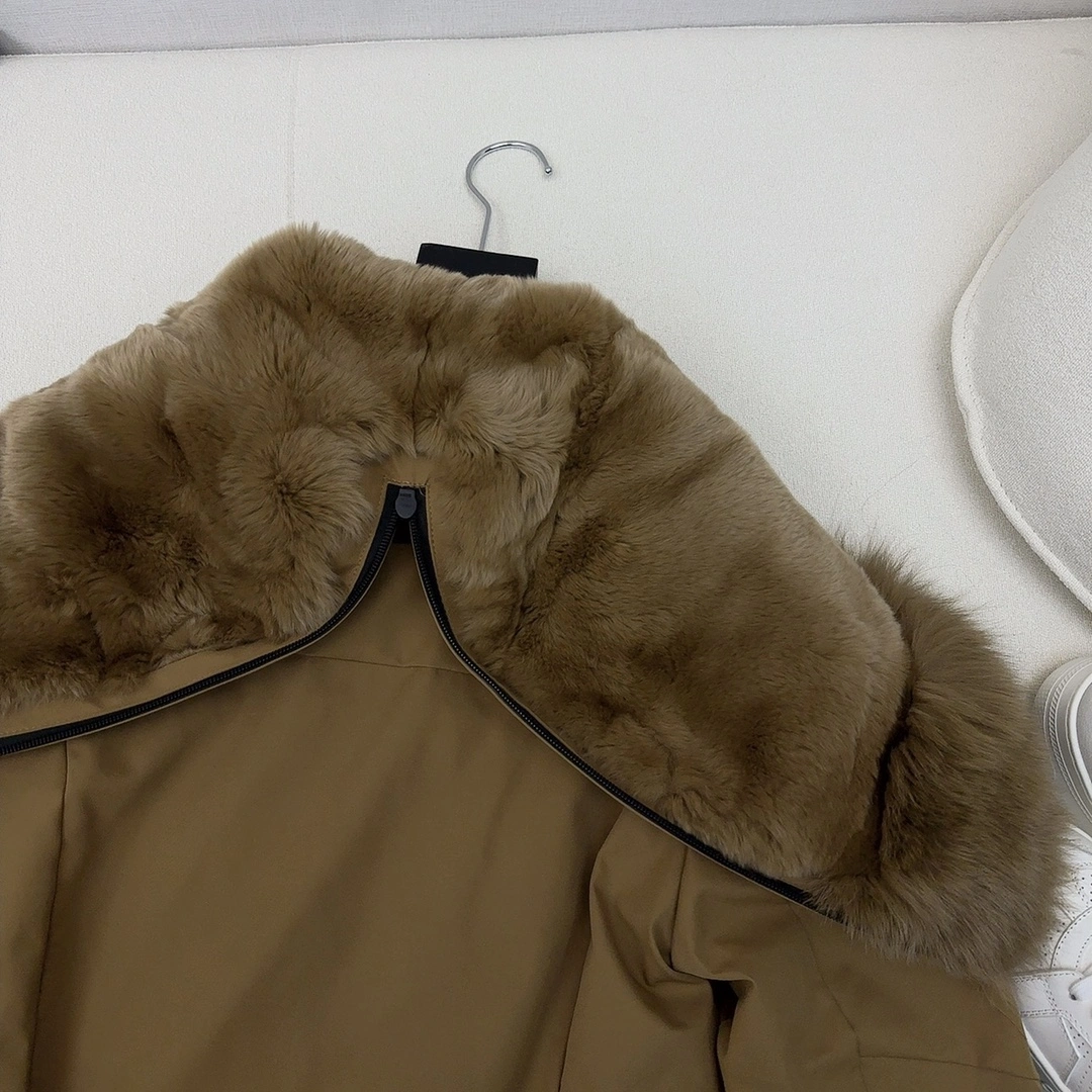 Moncler Down Jackets Sophisticated 146367